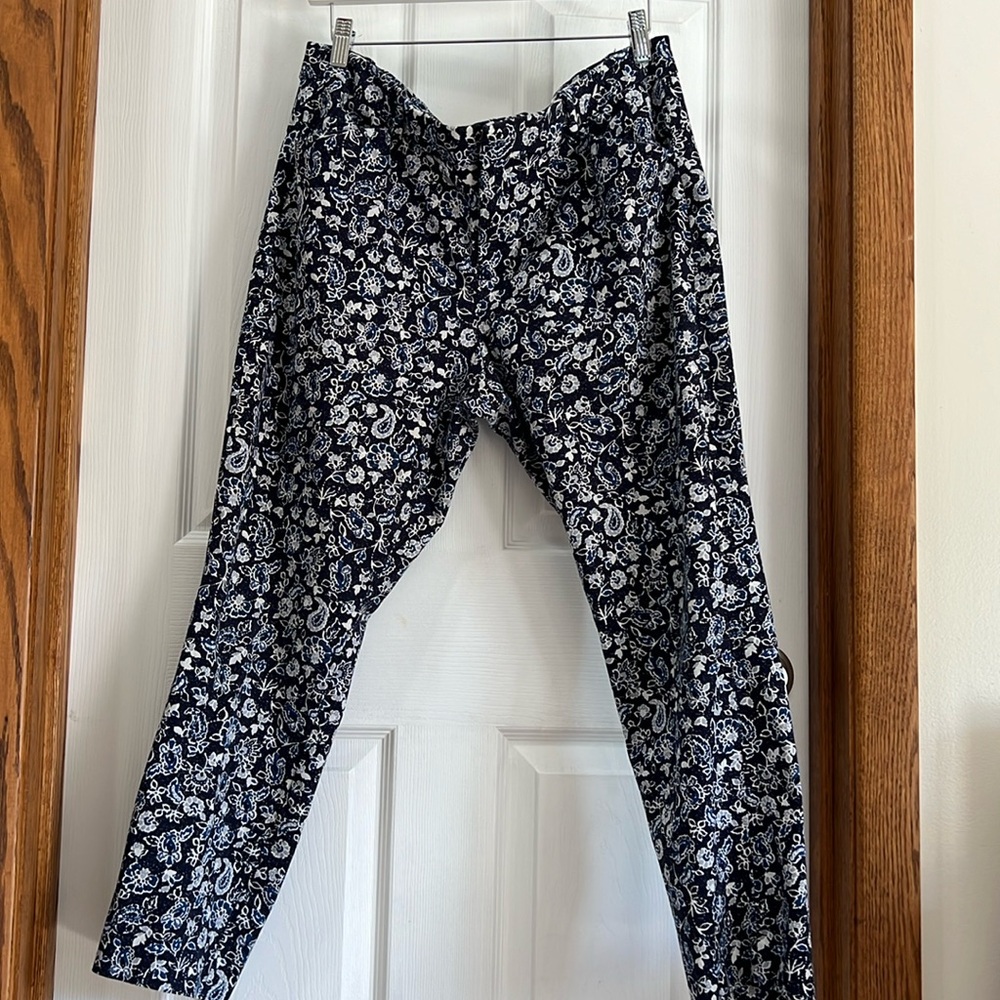 Gap signature skinny ankle blue print dress pants in size 16